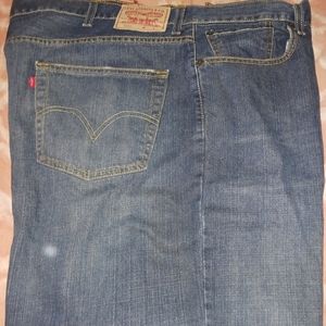 LEVI JEANS